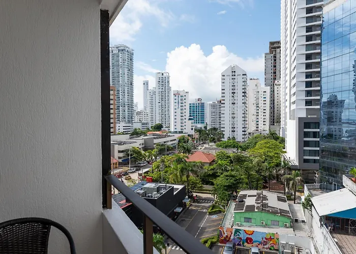 Apartamento En Bocagrande - Piscina, Jacuzzi Y Mar